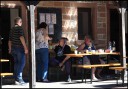 EQ26_2021_Beisammensein_am_Tisch.jpg